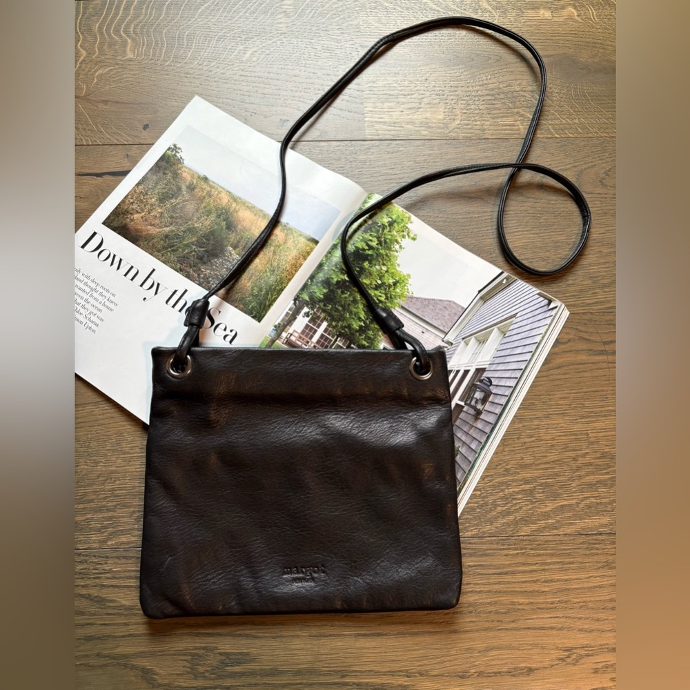 Margot New York Small Leather Crossbody Bag / Zip Closure In Black